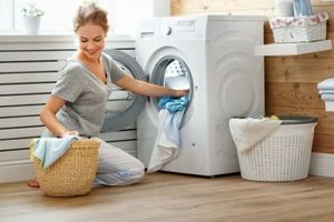 Чому скрипить пральна машина під час віджиму? фото