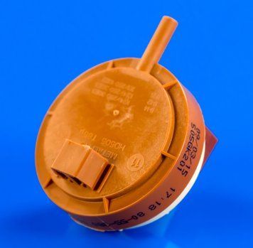 Прессостат (датчик уровня воды) ARISTON C00092312 638209 фото