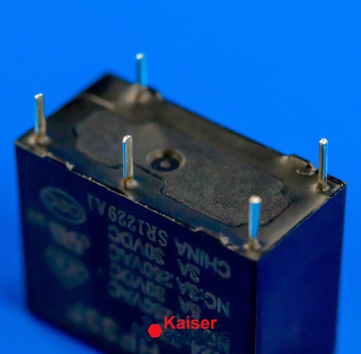 Реле HF33F 024-ZS 11105667 фото