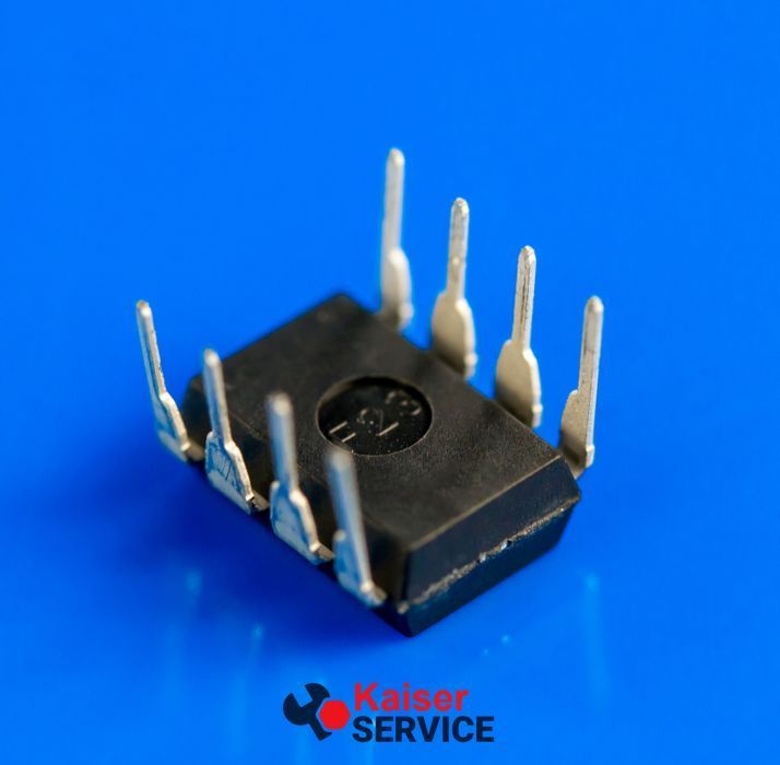 Микросхема ПЗУ 24C64A Atmel (DIP) Прошитая (Indesit Ariston) 11195938 фото