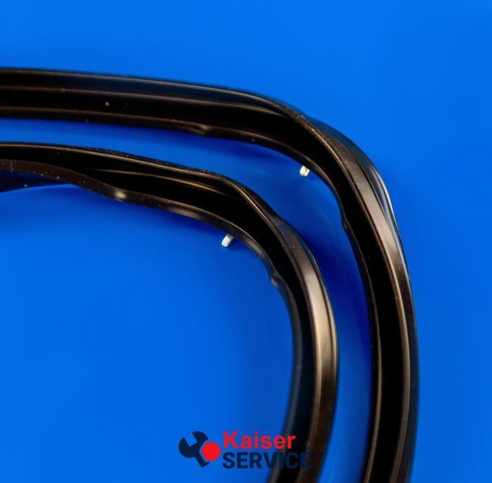 Уплотнительная резина двери духовки Ariston C00379647 11031761 фото